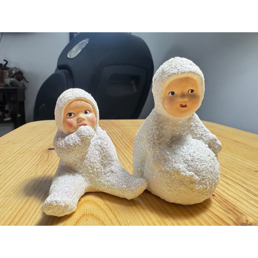 Vintage Taiwan Ceramic Snow Babies Glitter Set of 2 White 3" Hand Painted Faces